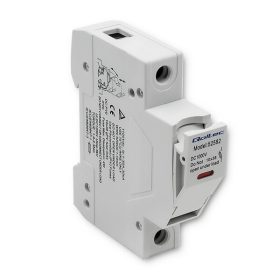 Sínre szerelhető napelem biztosíték. 30 A, 1 pólus. 52582   Sínre szerelhető napelem biztosíték. 30 A, 1 pólus. 52582