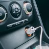 Autós szivargyújtó adapter 2 db USB kimenettel. 2,4 A. 54931WH / BK